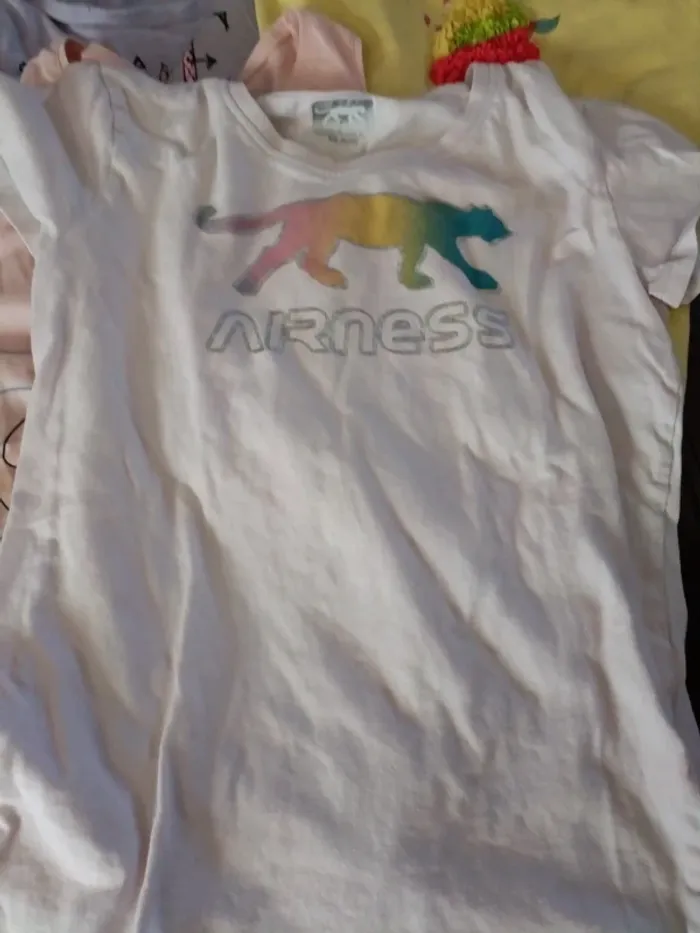Lot tee shirt 10 ans Mickey Airness hm - photo numéro 3