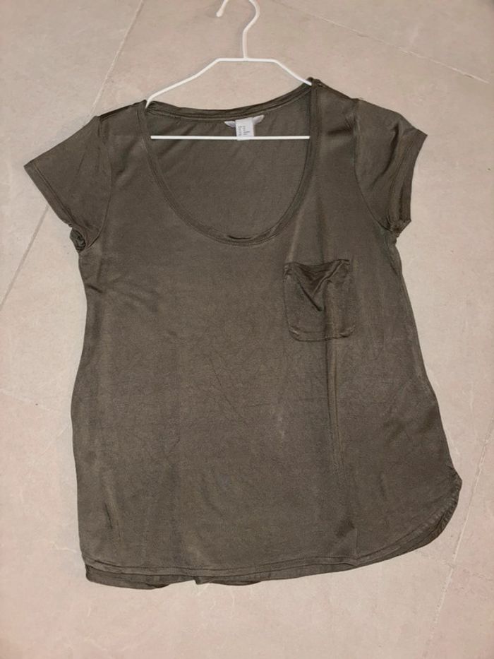 TEE shirt