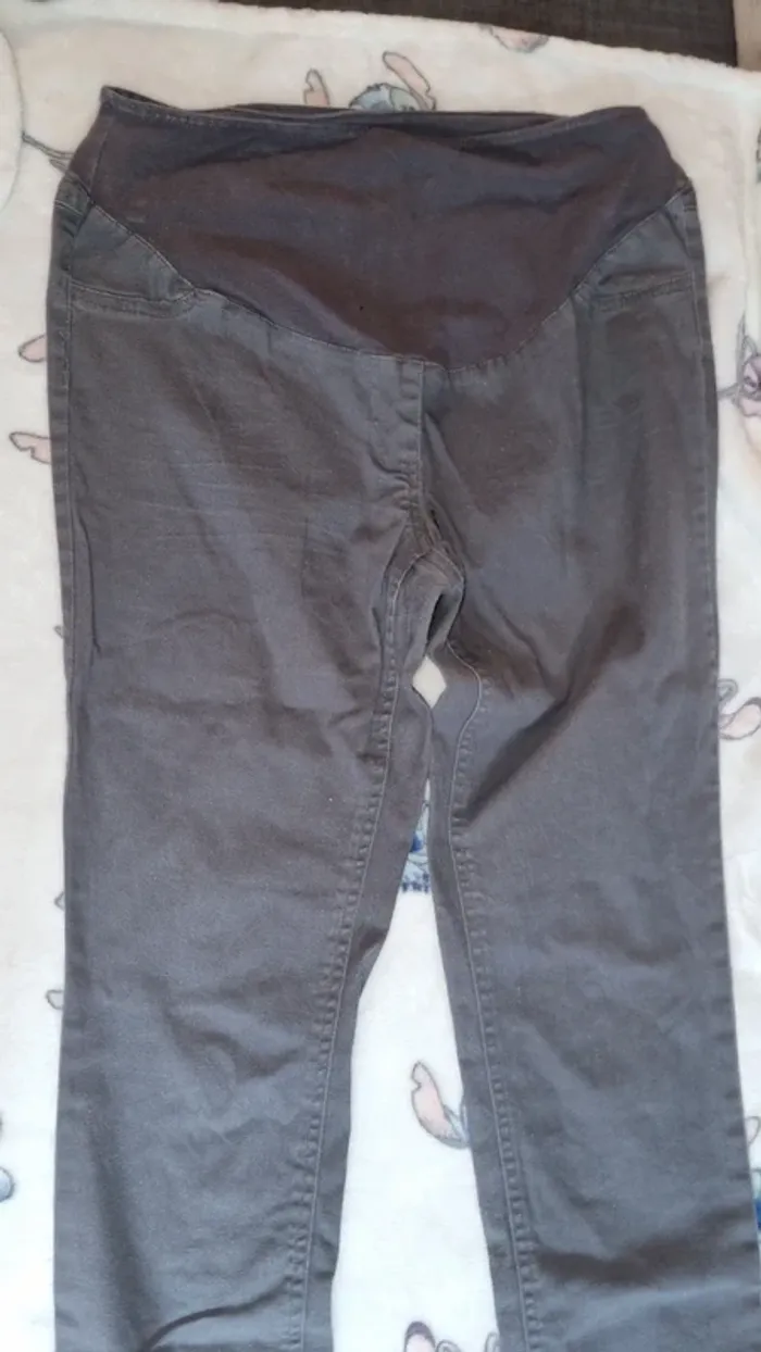 Lot pantalon de grossesse taille 36 en bon état - photo numéro 12