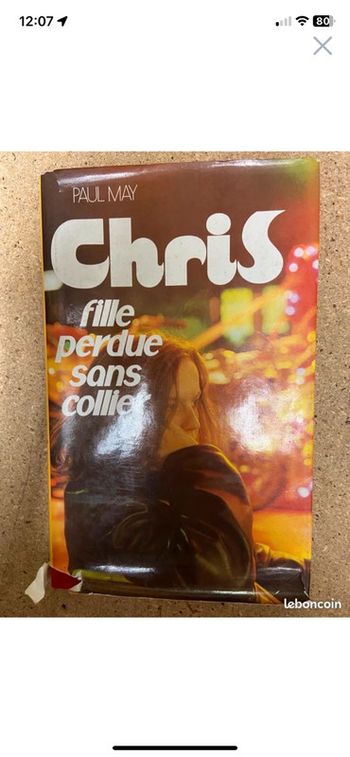 Chris fille perdue sans collier