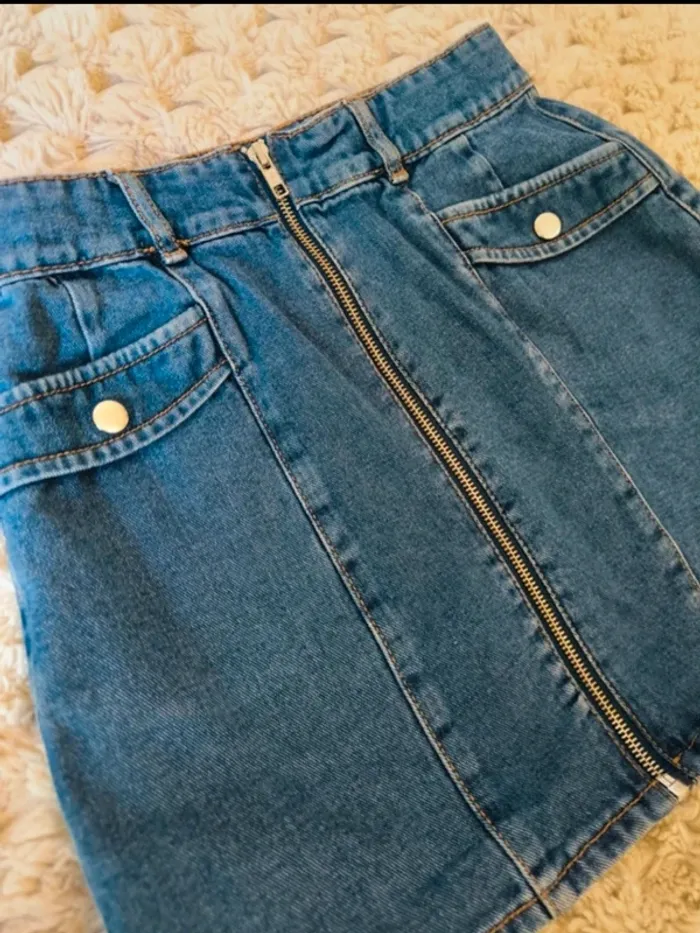 Jupe courte en jean | Jennyfer - photo numéro 2