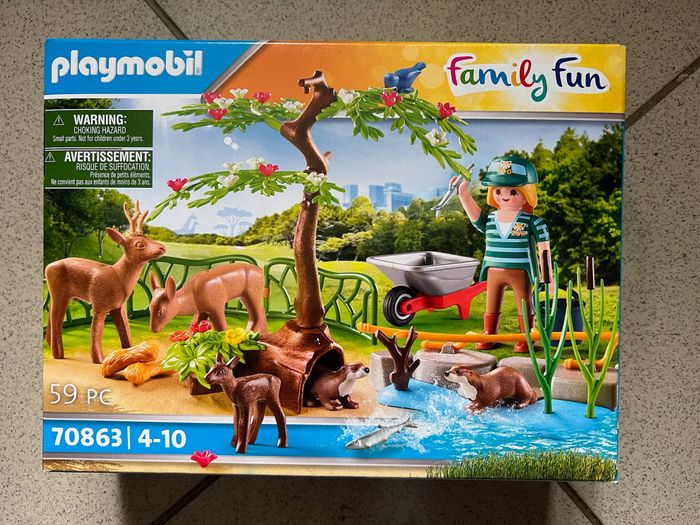 Playmobil Gardien de Zoo avec animaux Ensemble 70863