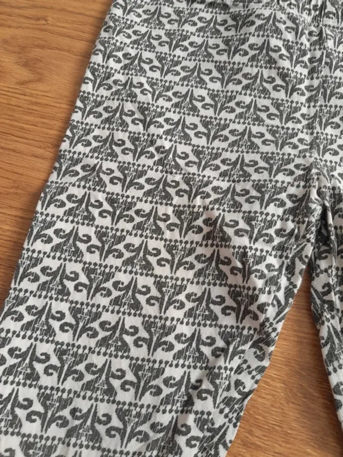 lot 2 leggings 6 ans - photo numéro 2