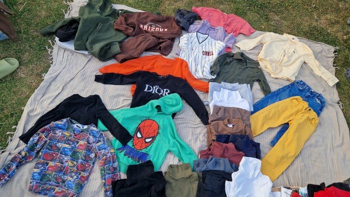 Lot de vetements 4 5 ans garcon