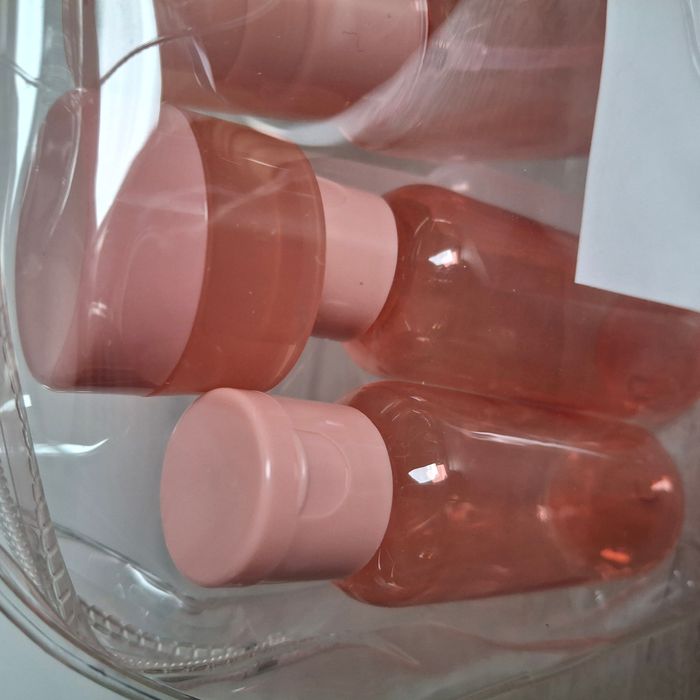Kit de voyage pour cosmétiques – 10 pièces avec trousse transparent - Neuf - photo numéro 4