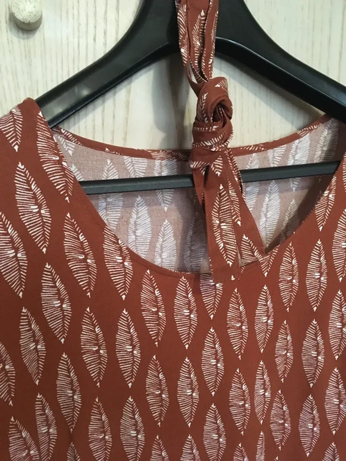 Belle robe porte feuille - photo numéro 3
