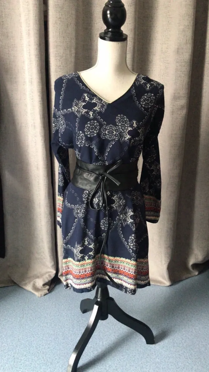 Robe bleue marine