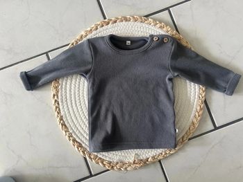 Pull gris