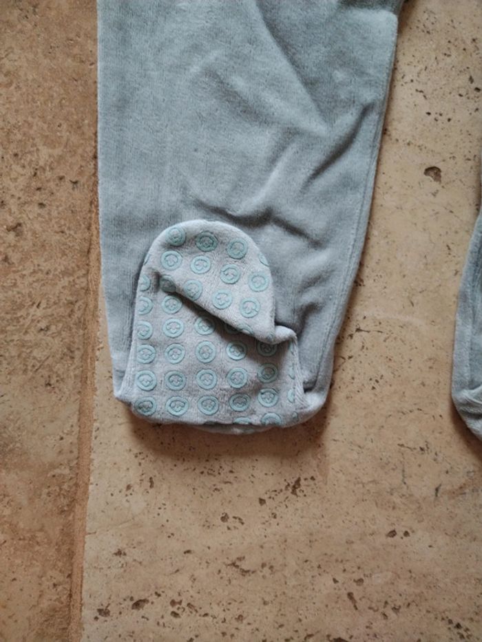 Pyjama mixte en 2 ans (86 cm) - photo numéro 2