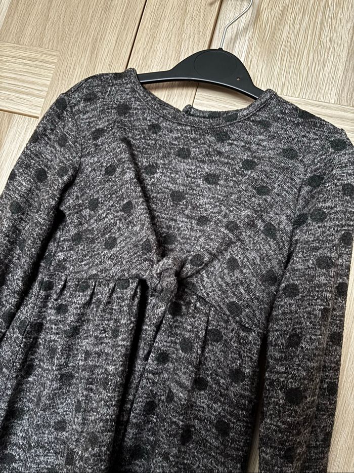 Robe pull gris pois noir KIABI t.36m - photo numéro 2