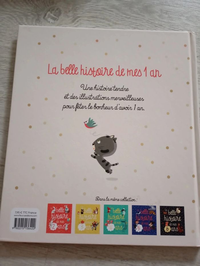Livre la belle histoire de mes 1 an - photo numéro 2