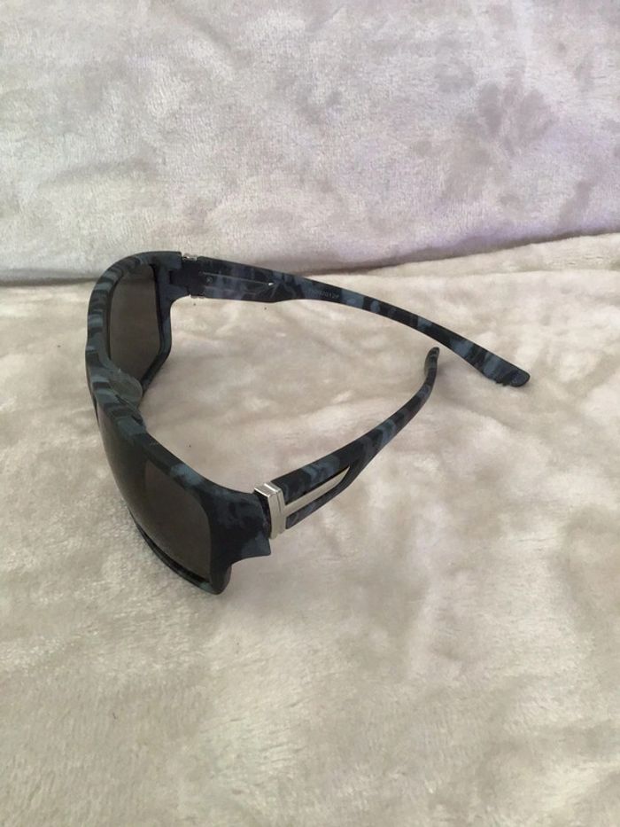 Jolies lunettes de soleil vintage - photo numéro 7