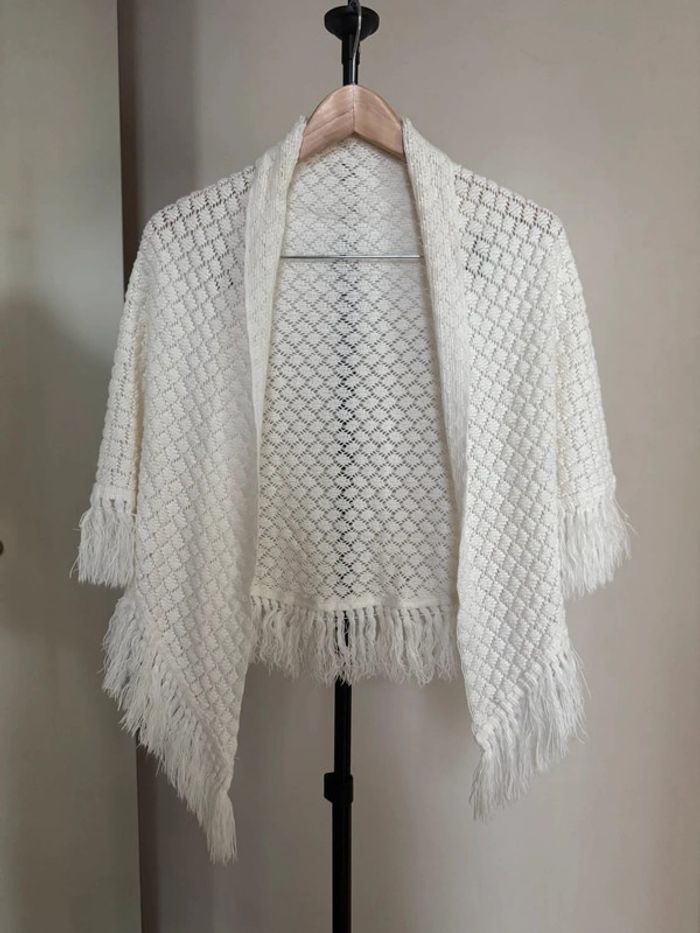 Cape ouverte blanche