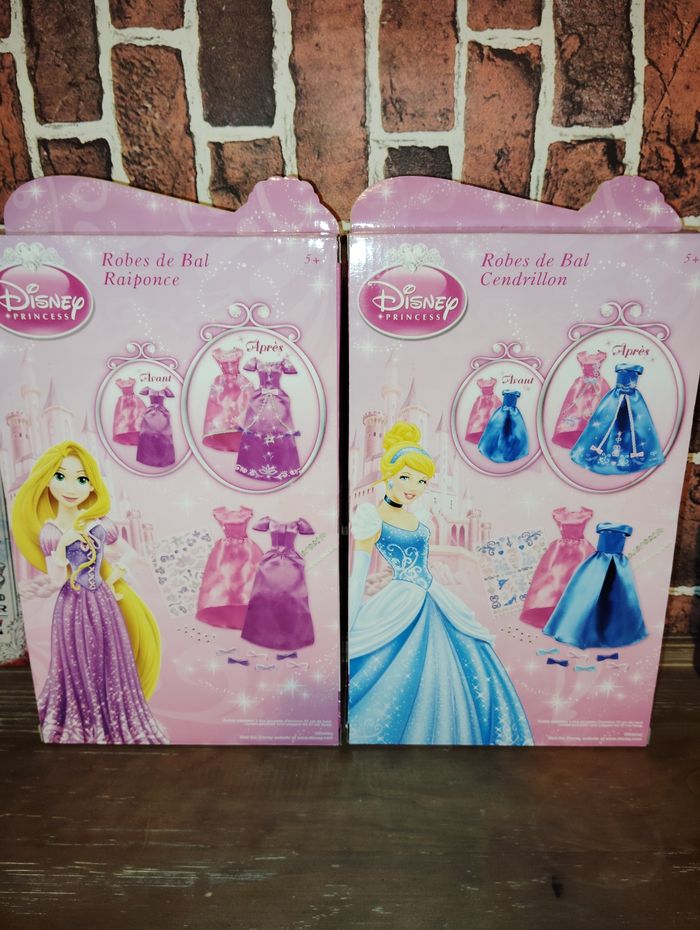 Lot de deux coffrets robes à customiser Disney princesses - photo numéro 4