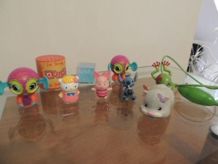 Lot de divers petits jouets