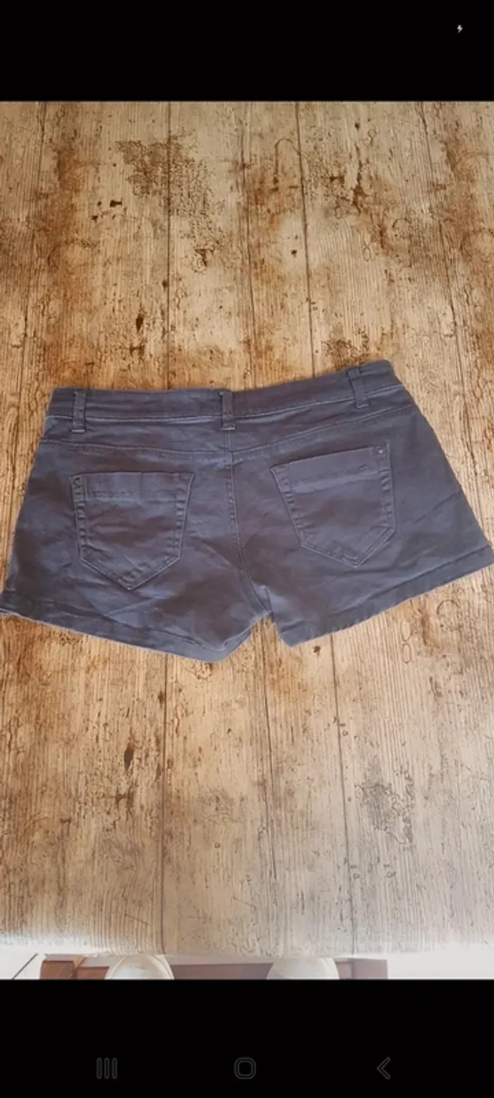 Lot 2 shorts - photo numéro 3