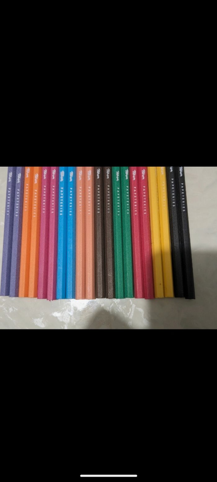 Lot de 20 crayons de couleur Pichon. - photo numéro 5