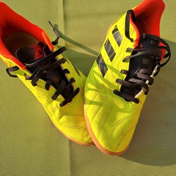 Chaussures de salle taille38 #adidas