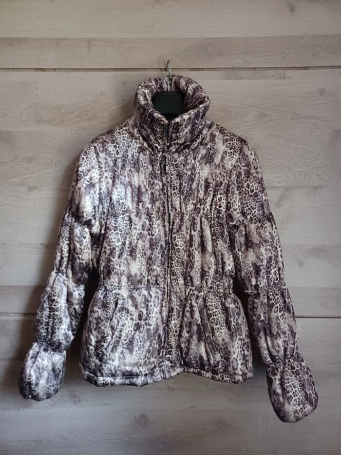 Superbe veste Taille 40/42