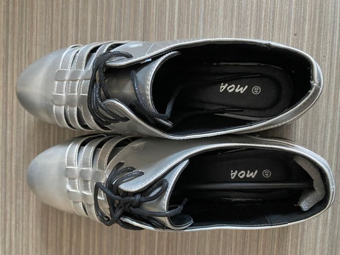 chaussures neuves - photo numéro 3