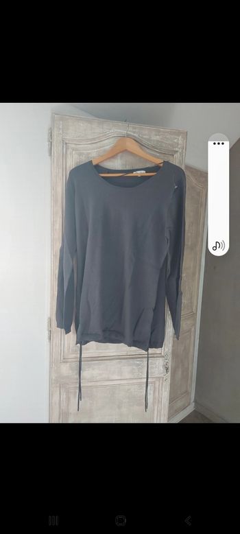 Pull gris