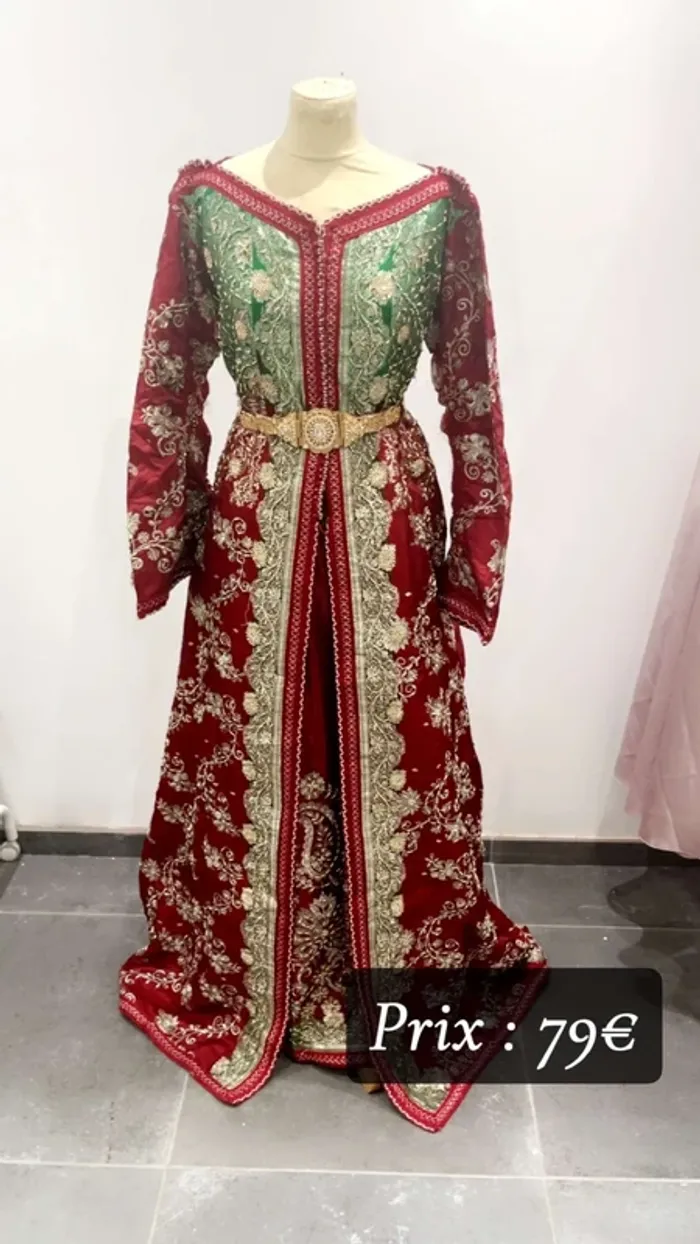 Caftan sari