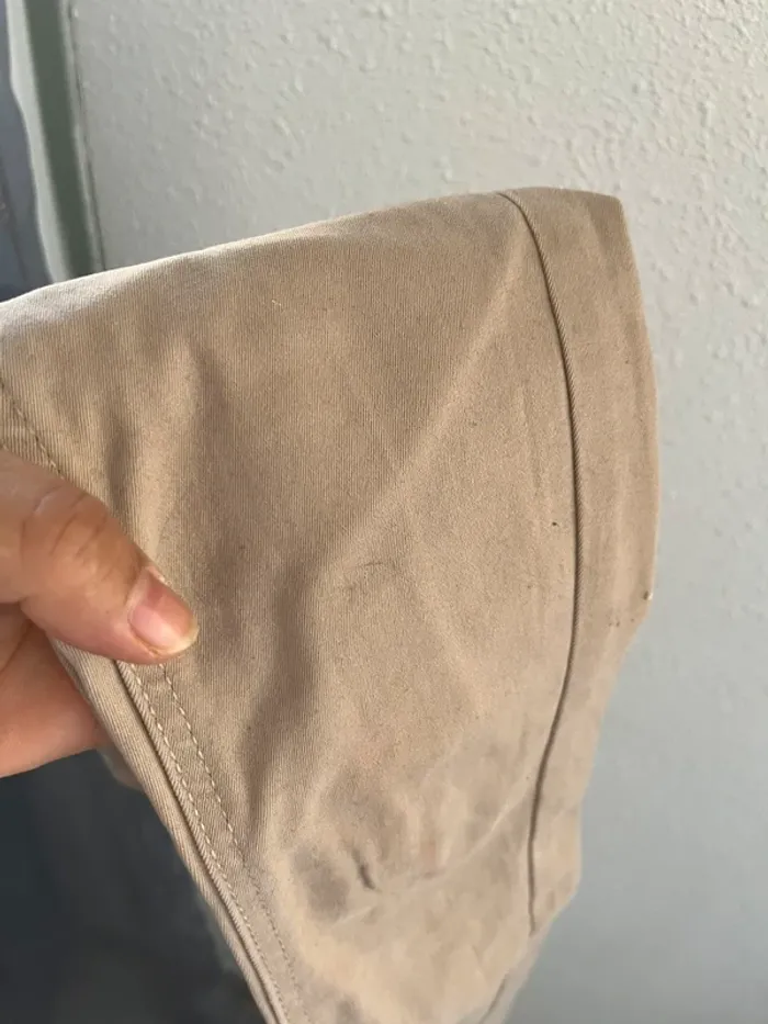 Pantalon beige taille 6 ans💫 - photo numéro 4