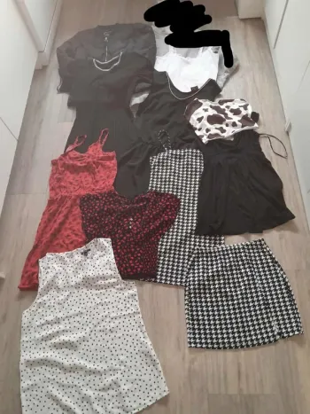 Gros lot vêtements jeune femme
