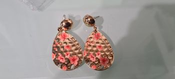 Lot de 3 paires de boucles  d'oreilles oreilles neuves