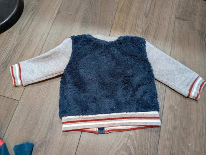 Veste teddy bombers 3 mois gris bleu marine très bon état - photo numéro 3