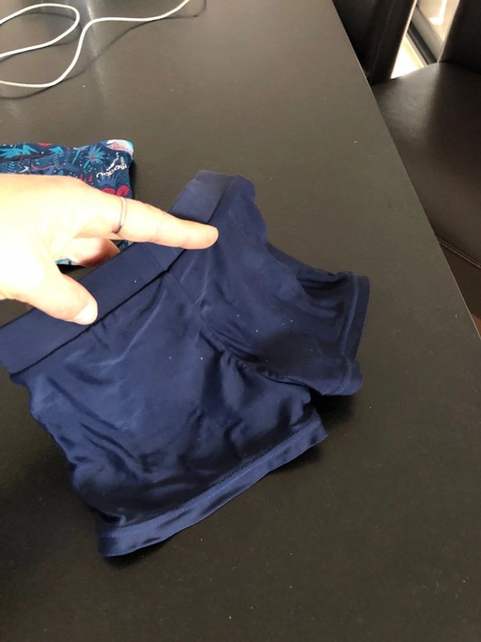 Lot de 2 shorts de bain 3 ans - photo numéro 5