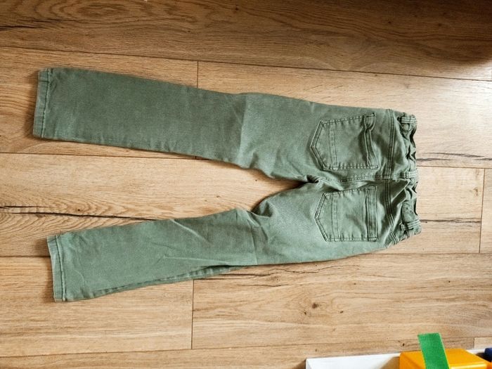 Jean vert - photo numéro 2