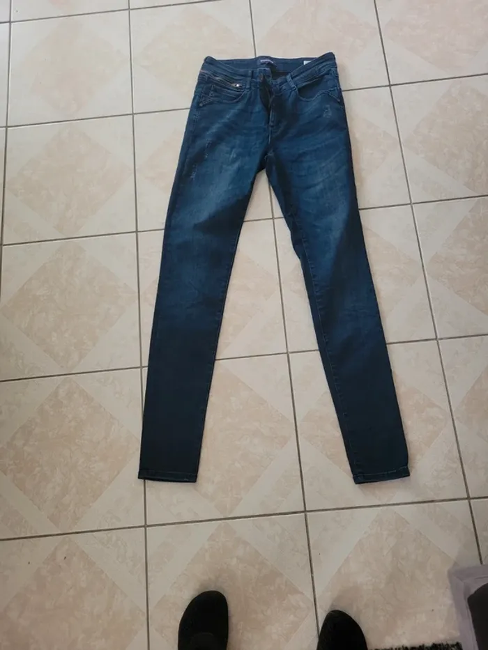 Jean skinny fit taille 38