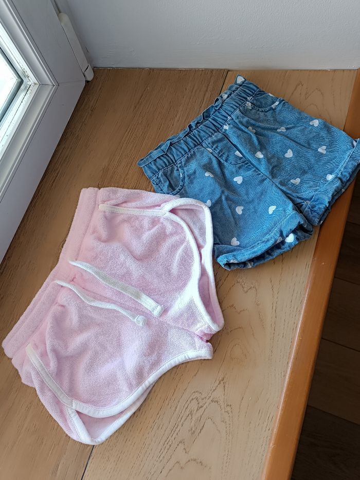 Lot de vêtements été fille 6 mois - photo numéro 2