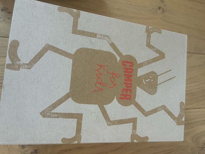 Chaussures en cuir  à scratch camper T31  neuve - photo numéro 8