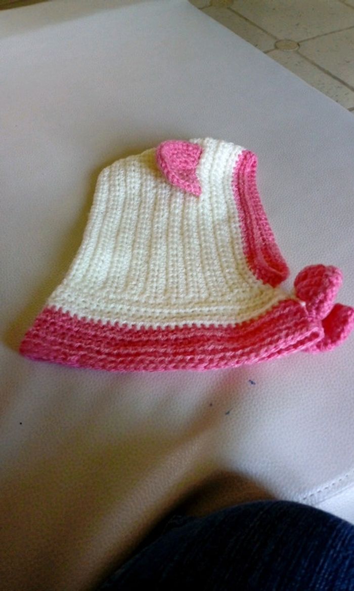 Bonnet tricoté mains - photo numéro 3