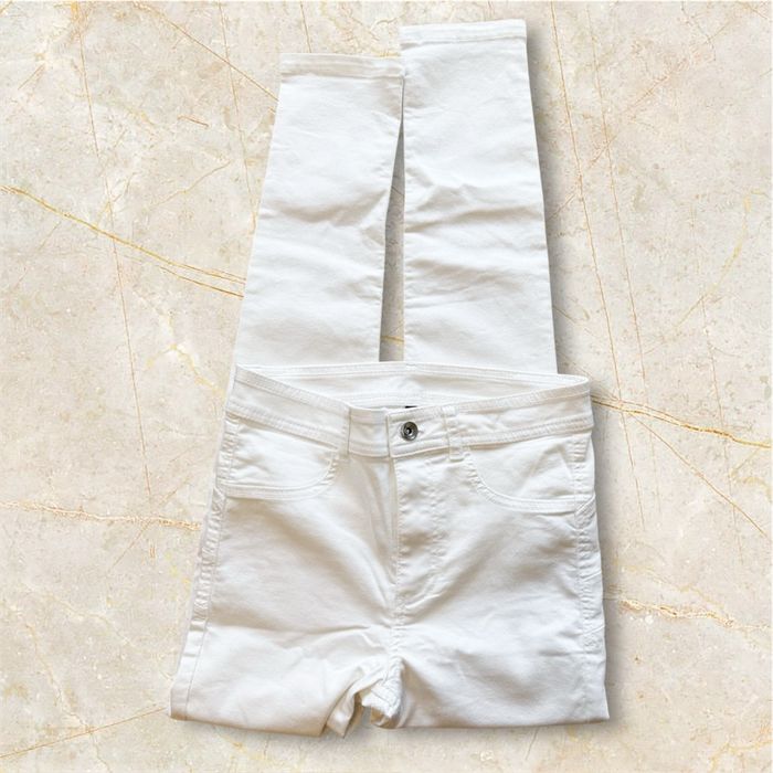 Jean slim taille haute blanc calzedonia taille 36 S - photo numéro 2