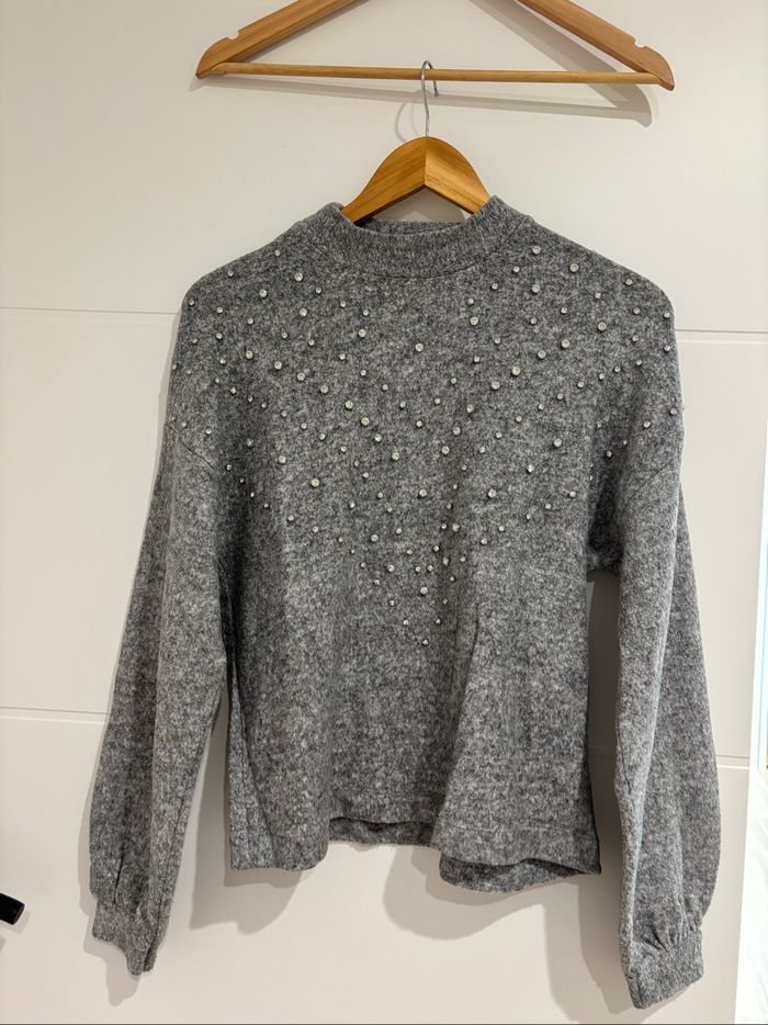 Pull gris Stradivarius