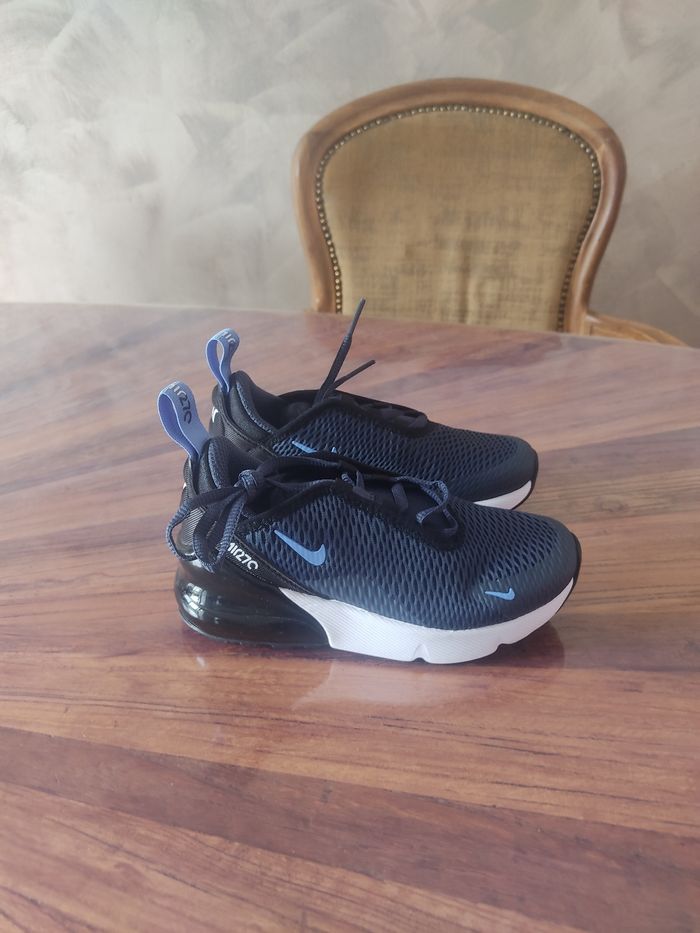 Baskets Nike air max 270 T 27.5 - photo numéro 4