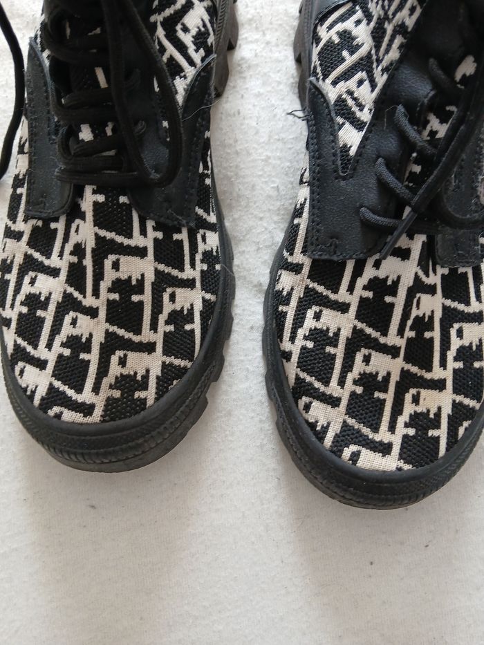 Chaussures montante en 40 - photo numéro 2