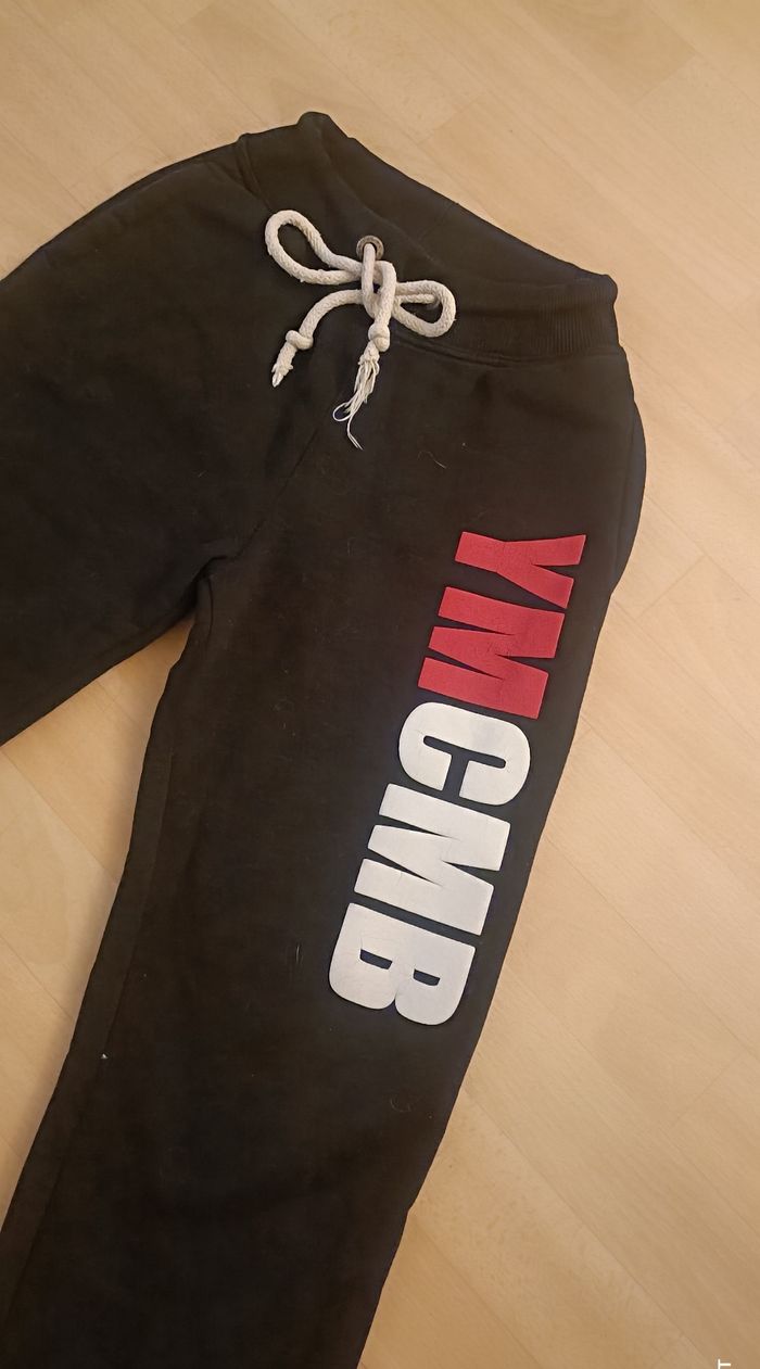 Pantalon de jogging garçon taille 14 ans ou XS - photo numéro 2