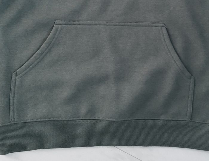Sweat à capuche vert kaki - photo numéro 3