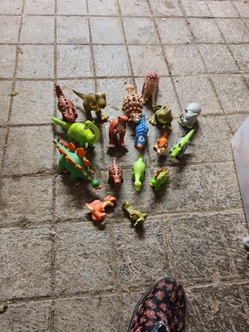 Lot dinosaure premier age