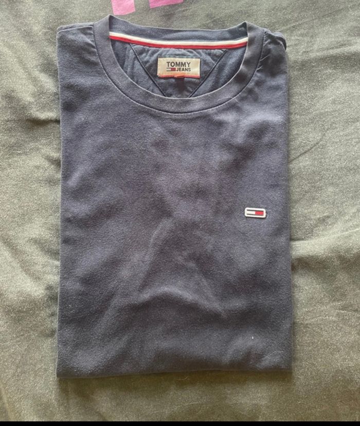 Tee shirt