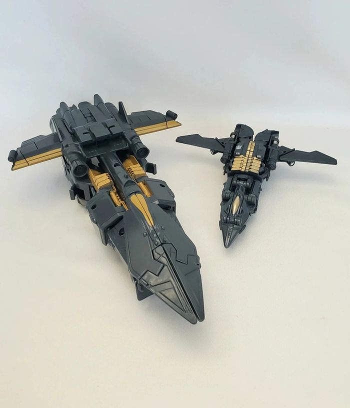 Transformers x 2 - The Last Knight Turbo Changer Megatron - photo numéro 2
