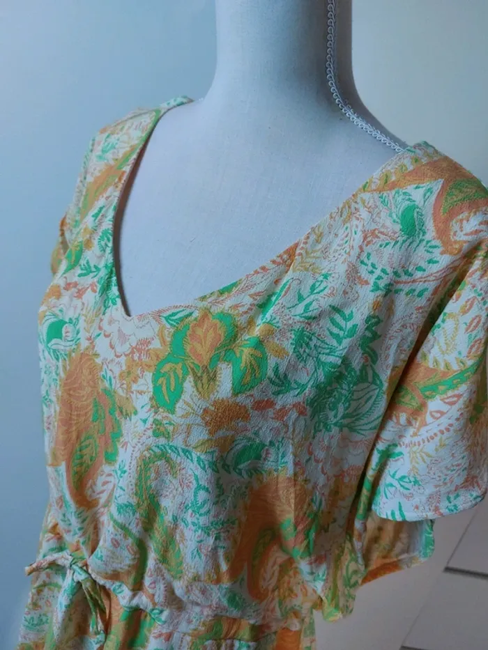 Robe manches courtes papillon - photo numéro 2