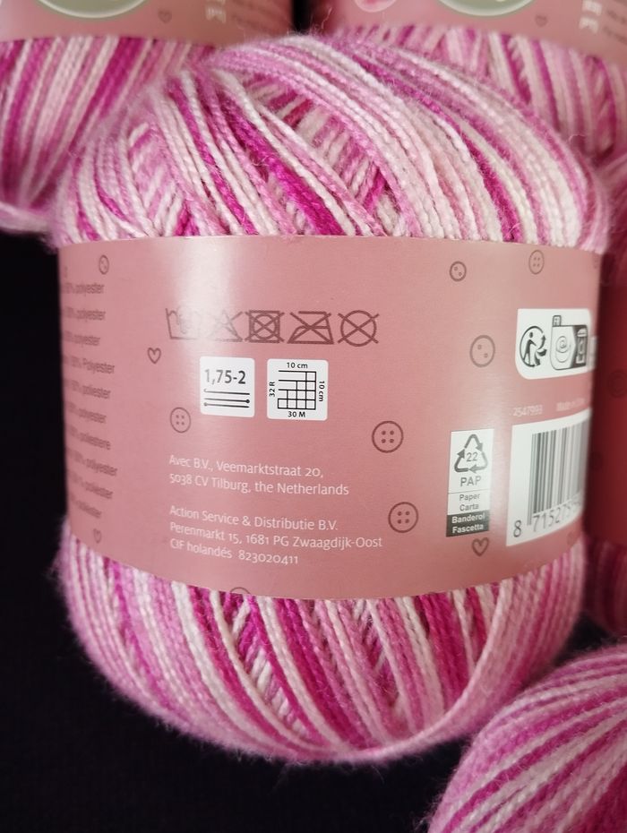 * 6 pelotes blanc et rose Multicolour fine par Alison & Mae - photo numéro 4