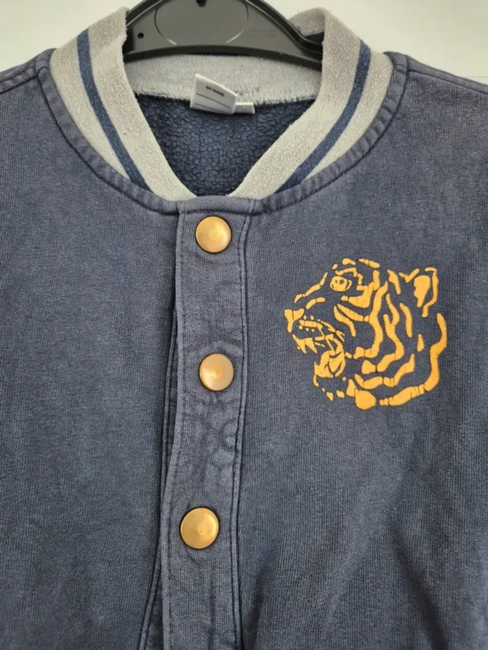 👦 Veste - photo numéro 2