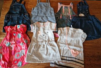 Lot de 7 robes fille _ taille 18 mois
