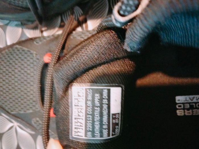 Baskets sketchers taille 42 - photo numéro 3